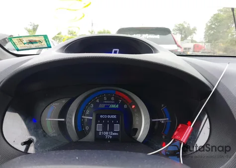 2010 Honda Insight Ex from USA, damaged, VIN JHMZE2H7XAS018483